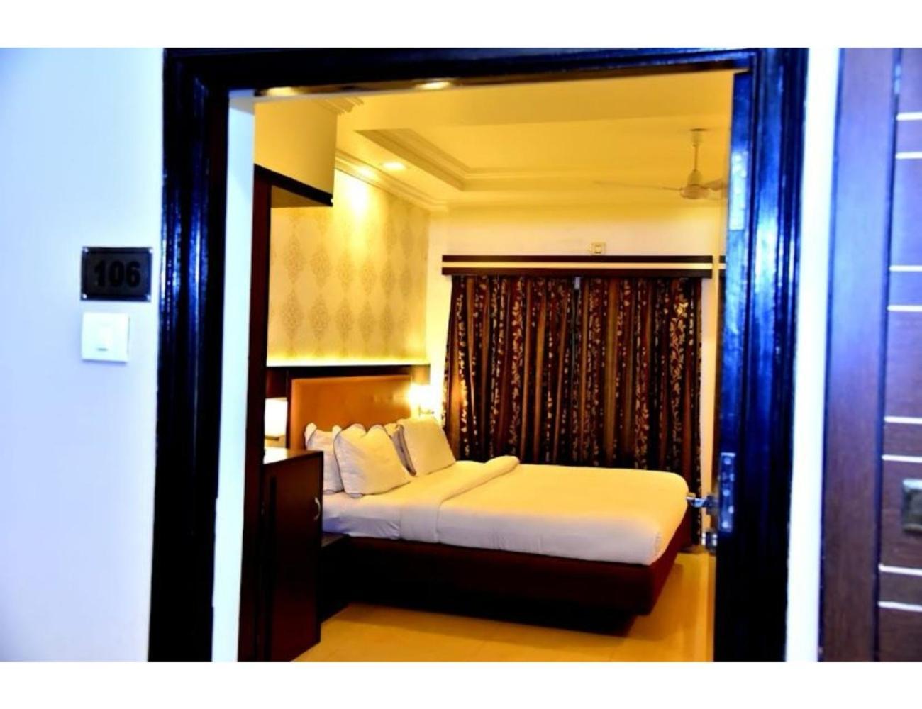 The Grand Krishna Luxury Hotel, Chikmagalūr المظهر الخارجي الصورة
