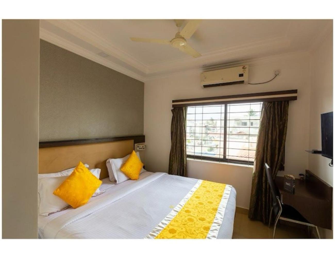 The Grand Krishna Luxury Hotel, Chikmagalūr المظهر الخارجي الصورة