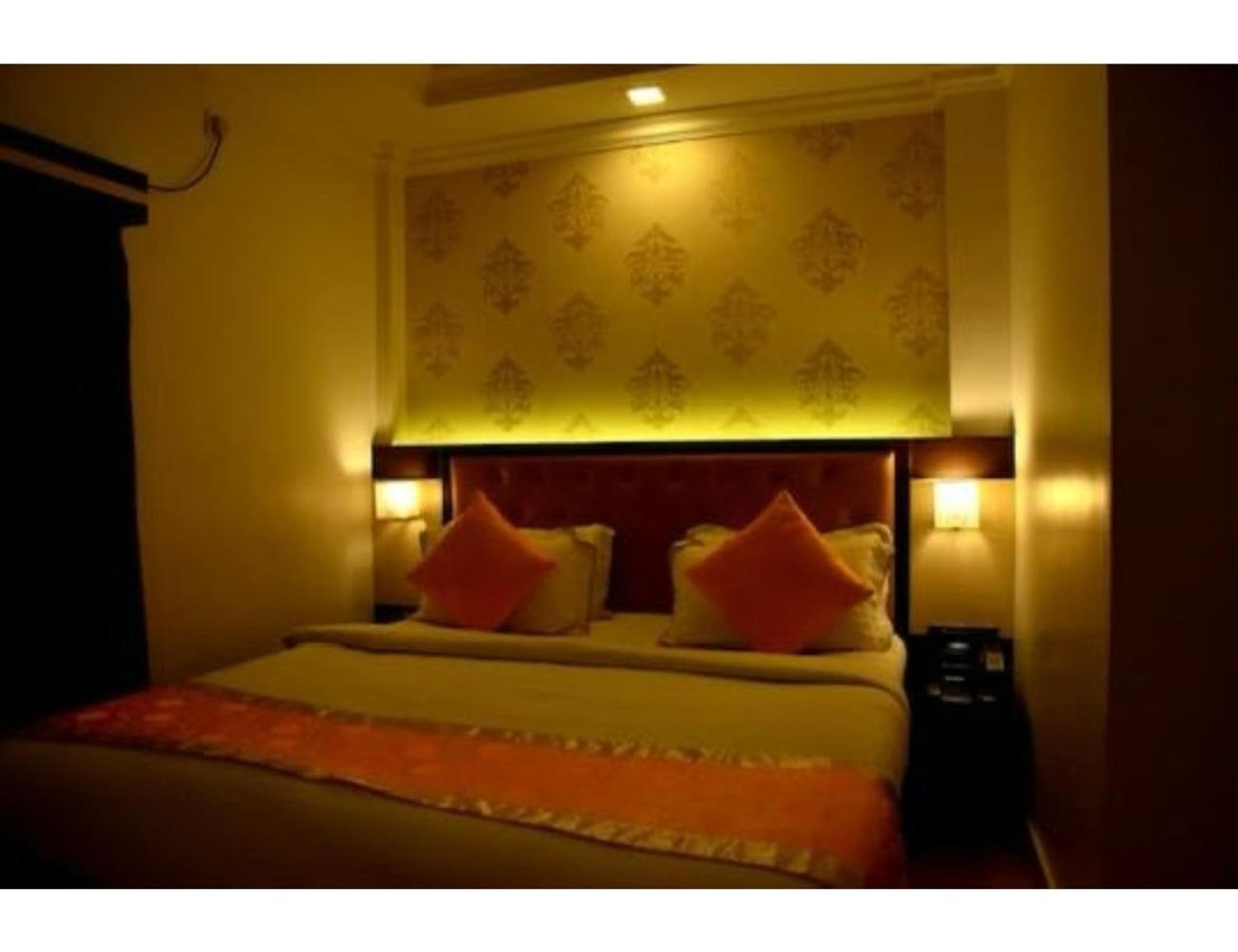 The Grand Krishna Luxury Hotel, Chikmagalūr المظهر الخارجي الصورة