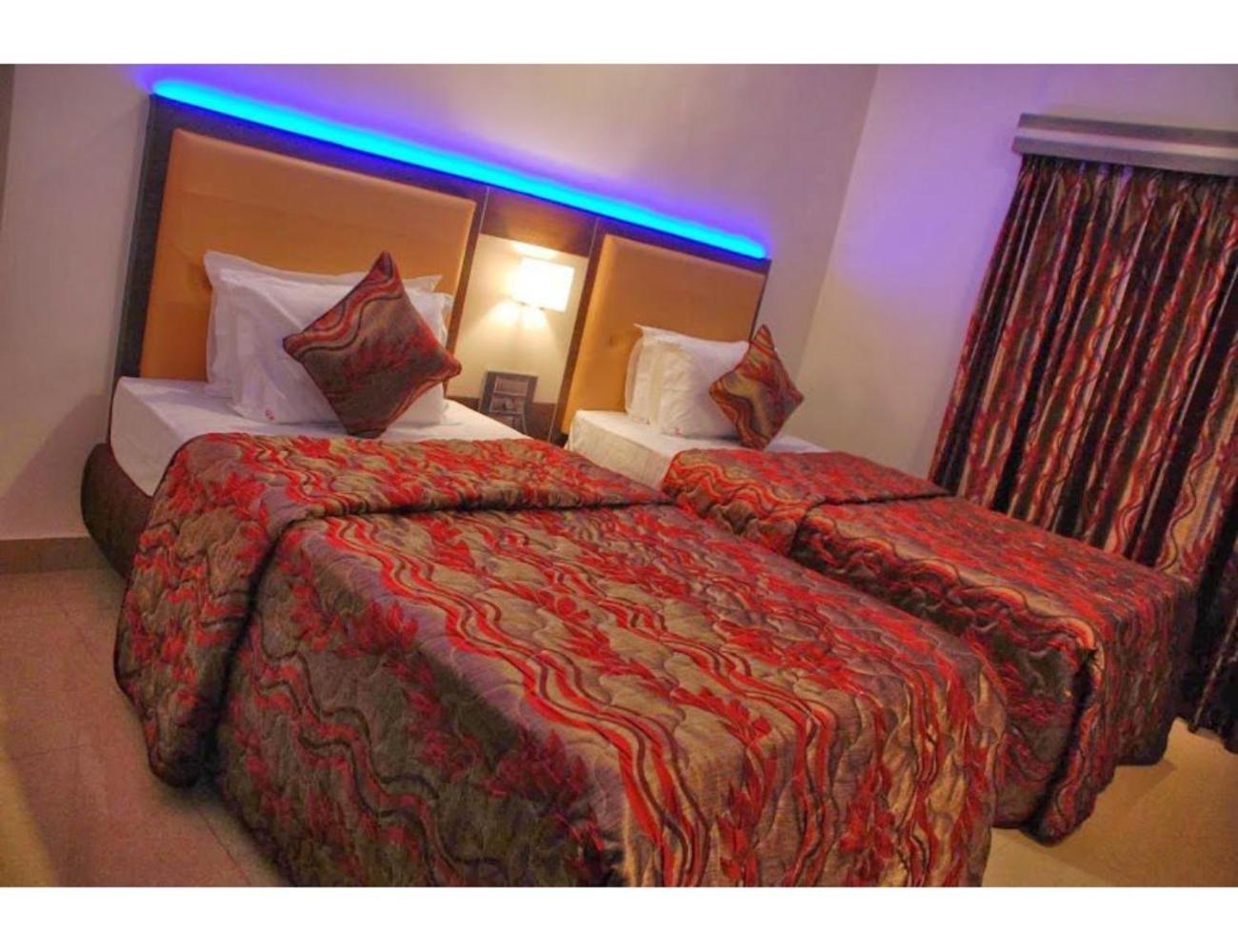 The Grand Krishna Luxury Hotel, Chikmagalūr المظهر الخارجي الصورة